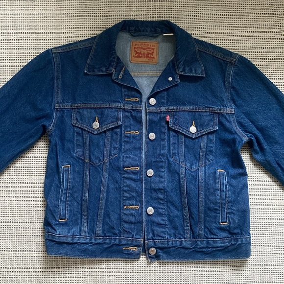Levi’s jean jacket - Picture 2 of 6
